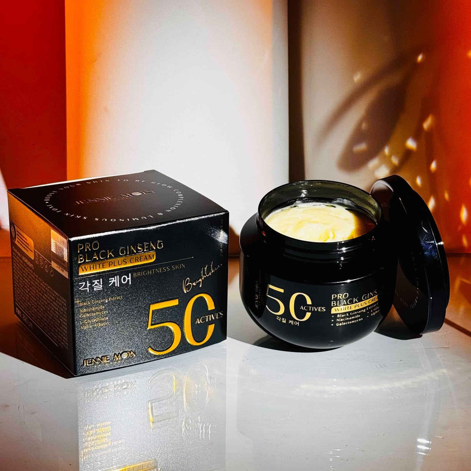 Jennie Moon Pro Black Ginseng White Plus Cream (50C Actives)